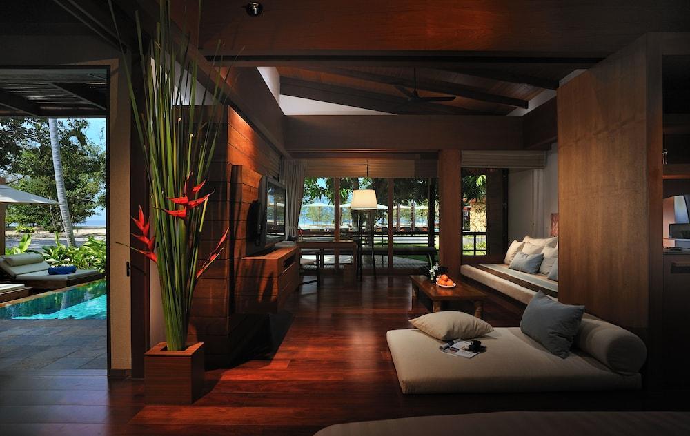 Wanakarn Beach Resort & Spa Phang Nga Ngoại thất bức ảnh