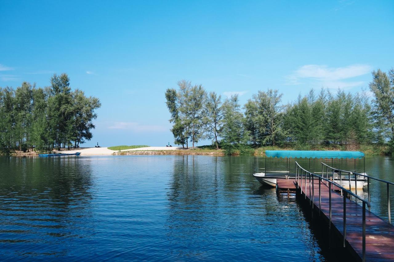 Wanakarn Beach Resort & Spa Phang Nga Ngoại thất bức ảnh